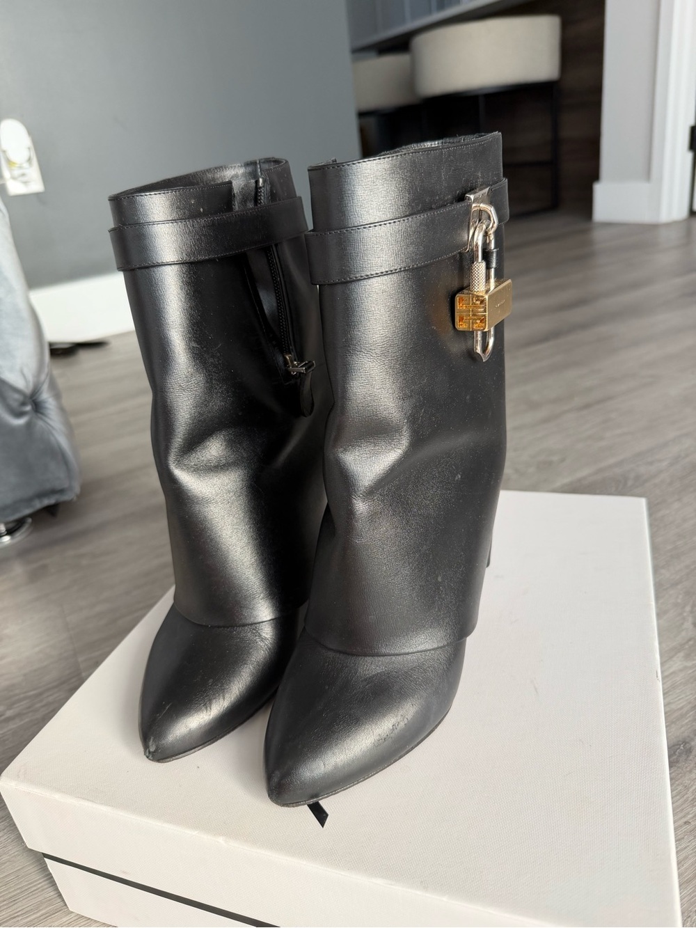 Givenchy Shark Lock Boots(Short)